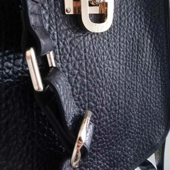 Vintage DKNY french  grain leather bag/crossbody - Picture 2 of 10